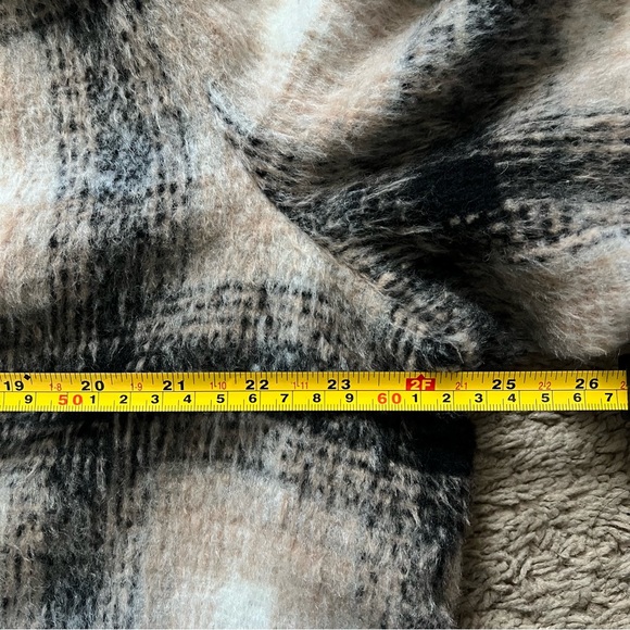 OLD NAVY Soft Brushed Plaid Coat - Picture 11 of 11